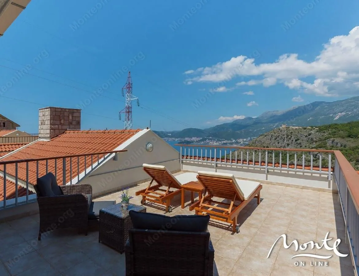 Sale, house, 159m², Sveti Stefan, Budva