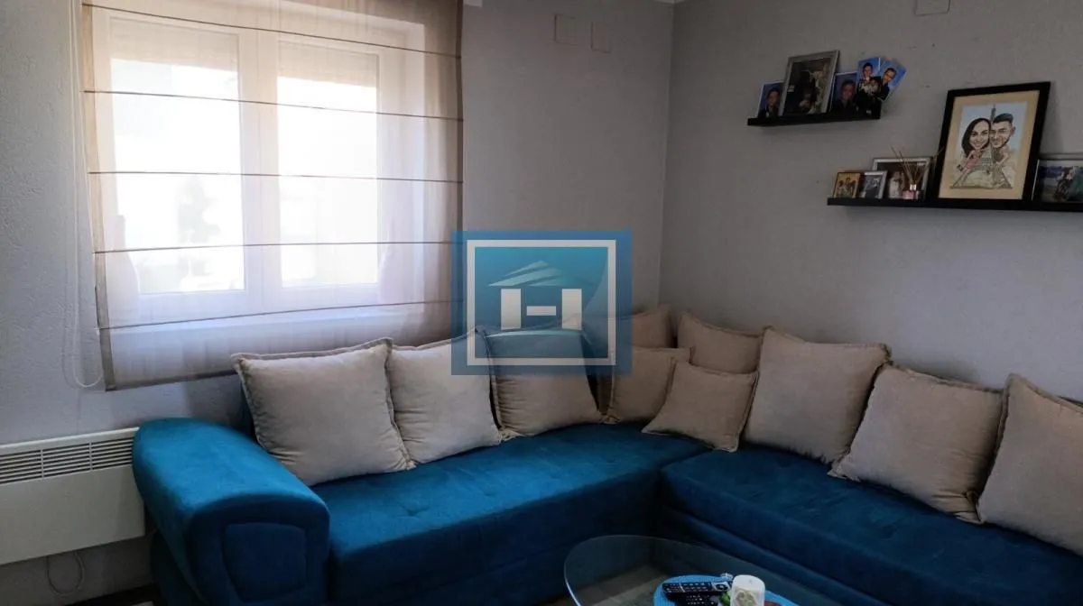 Prodaja, trosoban stan, 83m², Vašarište, Jagodina