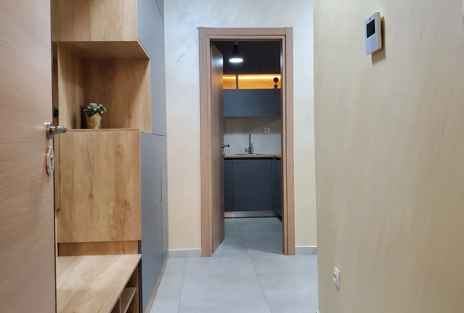 Sale, two bedroom apartment, 55m², Bečići, Budva