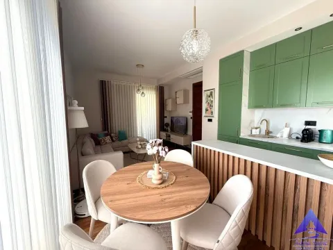 Rent, two bedroom apartment, 65m², Pod Kuk, Tivat - image 4