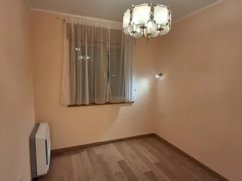 Rent, three bedroom apartment, 75m², Autokomanda, Voždovac Sve Podlokacije - image 13