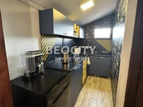 Izdavanje, poslovni prostor, 393m², Centar, Novi Sad - image 2