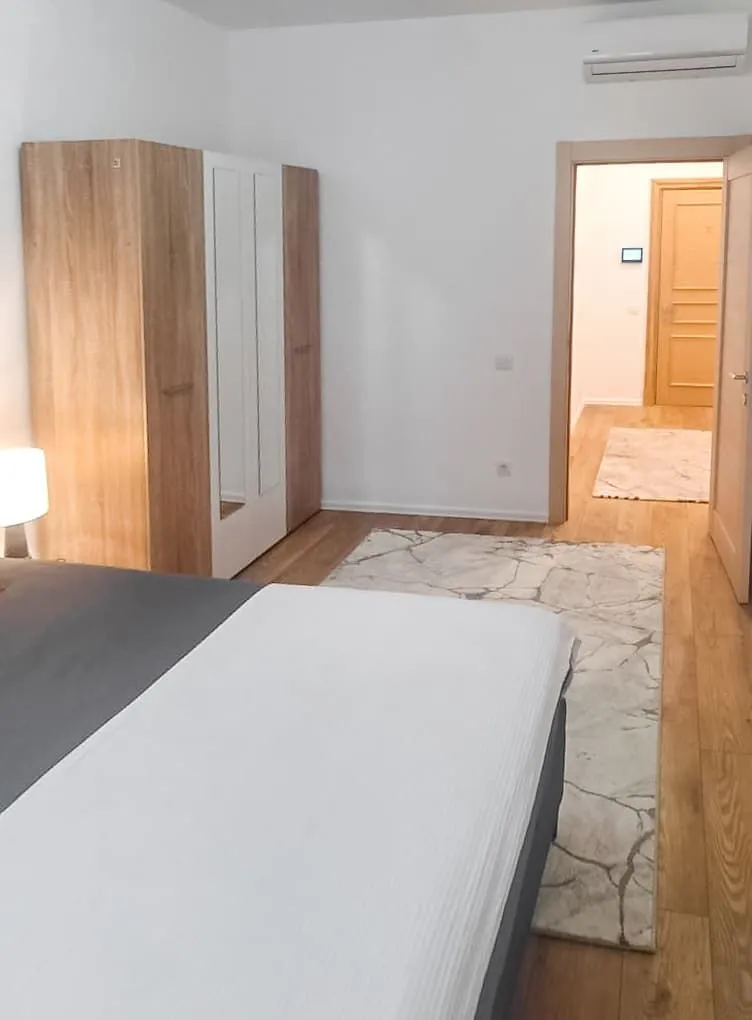 Prodaja, jednosoban stan, 60m², Mrčevac, Tivat