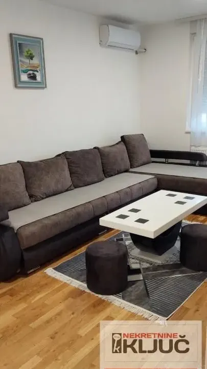 Rent, one bedroom apartment, 40m², Salajka, Novi Sad Sve Podlokacije