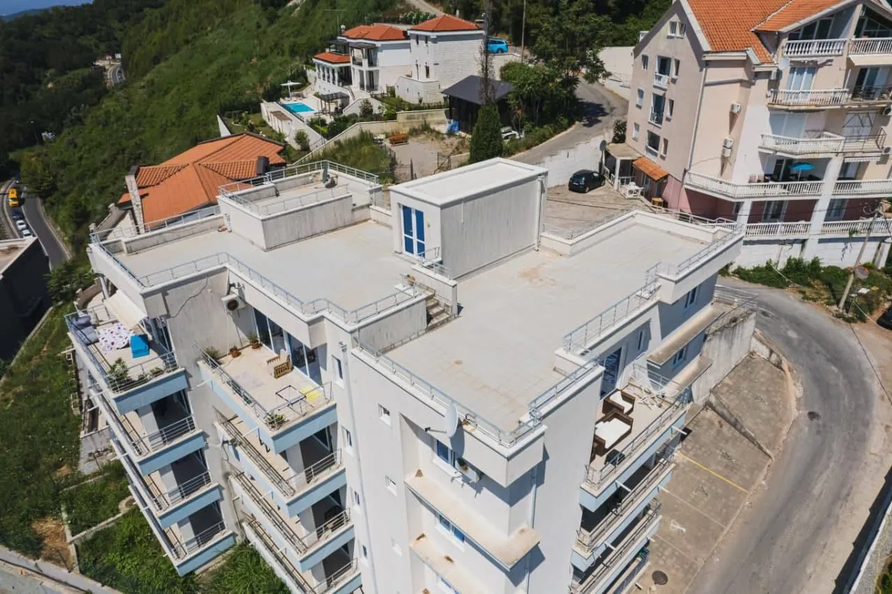 Prodaja, jednosoban stan, 65m², Komoševina, Budva