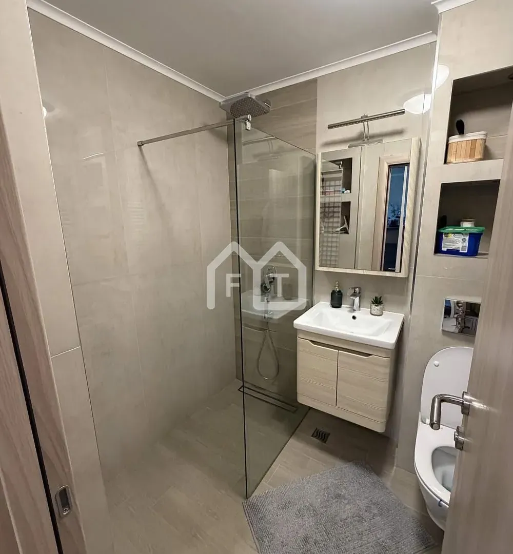 Rent, four bedroom apartment, 83m², Vojvode Vlahovica, Beograd