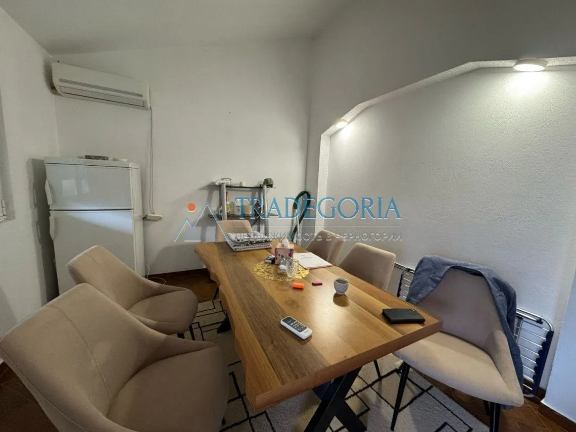 Prodaja, kuća, 211m², Bar, Crna Gora