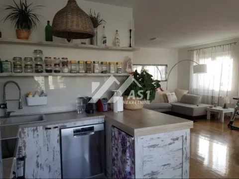 Rent, apartment, 124m², Rotkvarija, Novi Sad Sve Podlokacije - image 3