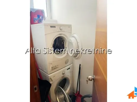 Izdavanje, četvorosoban stan, 118m², Vračar Hram, Vračar Sve Podlokacije - image 19