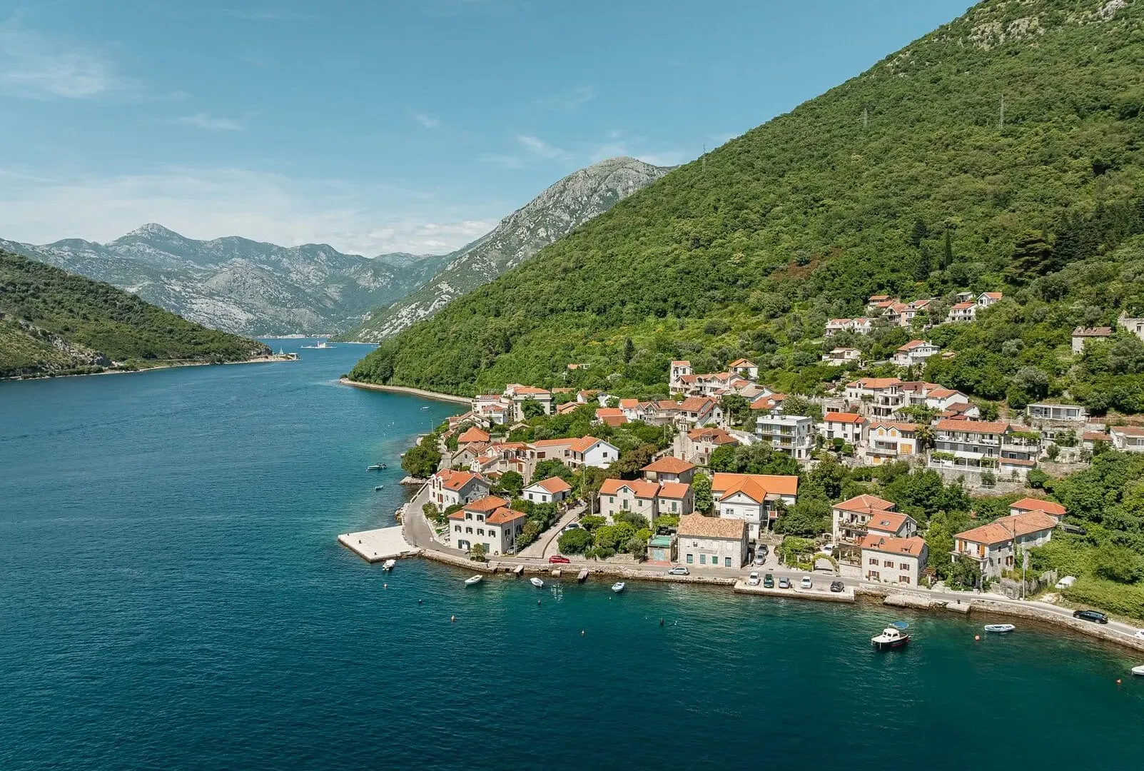 Prodaja, kuća, 291m², Lepetani, Tivat