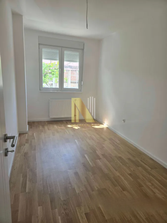 Prodaja, četvorosoban stan, 79m², Podbara, Novi Sad Sve Podlokacije