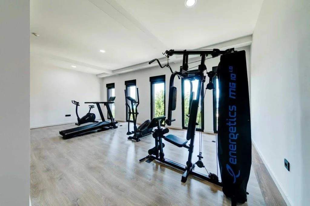 Prodaja, kuća, 311m², Centar, Tivat