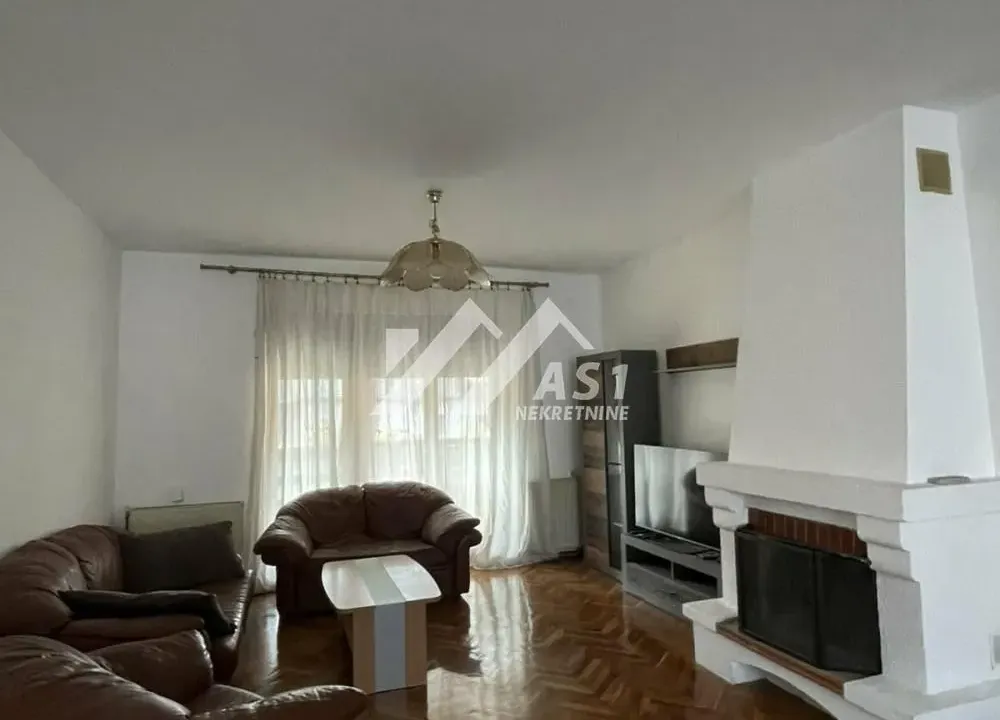 Rent, house, 300m², Telep, Novi Sad Sve Podlokacije