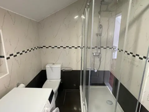 Izdavanje, dvosoban stan, 90m², Tripovići, Tivat - image 14