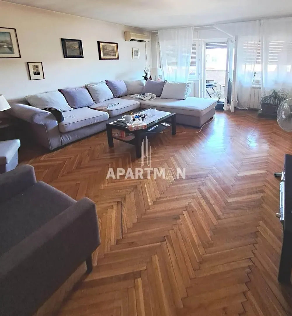 Prodaja, trosoban stan, 78m², Cerak, Beograd