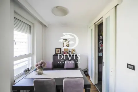 Prodaja, dvosoban stan, 60m², Belvil, Beograd - image 16