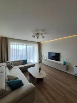 Rent, two bedroom apartment, 84m², Kalimanj, Tivat - image 1