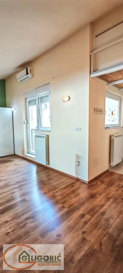 Sale, four bedroom apartment, 112m², Lekino Brdo, Voždovac Sve Podlokacije