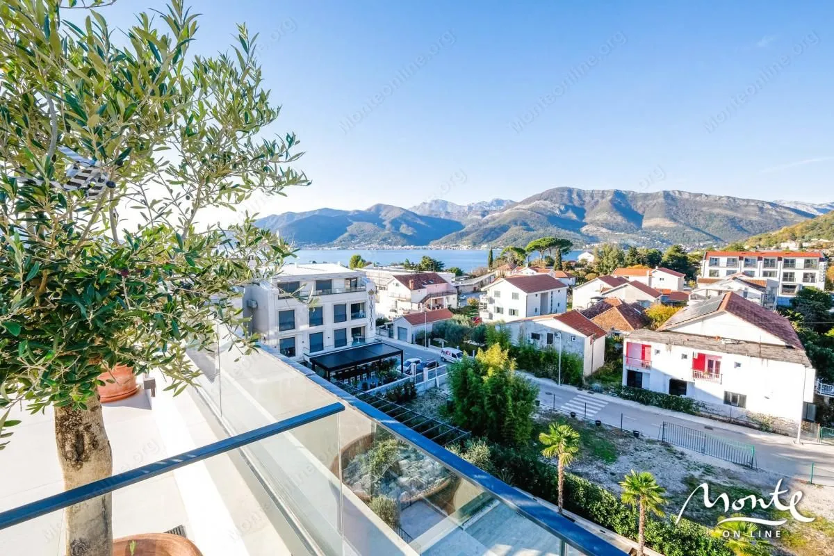 Sale, two bedroom apartment, 137m², Donja Lastva, Tivat