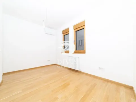 Prodaja, stan, 73m², Neimar, Vračar Sve Podlokacije - image 10