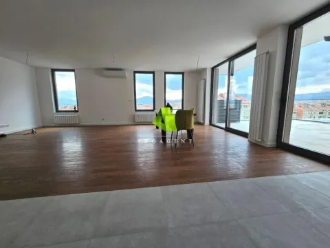 Sale, four bedroom apartment, 156m², Medijana, Niš - image 3