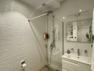 Izdavanje, dvosoban stan, 48m², Budva, Crna Gora - image 5