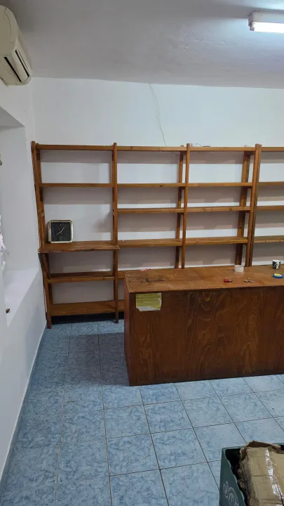 Izdavanje, poslovni prostor, 49m², Cemenca, Nikšić