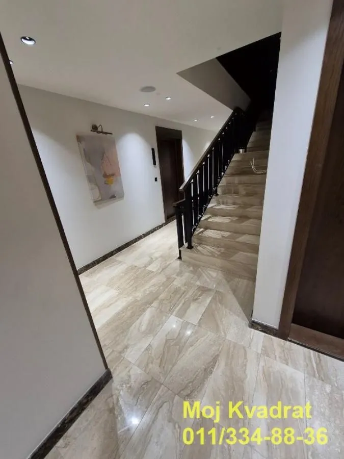 Prodaja, dvosoban stan, 48m², Centar, Vrnjačka Banja