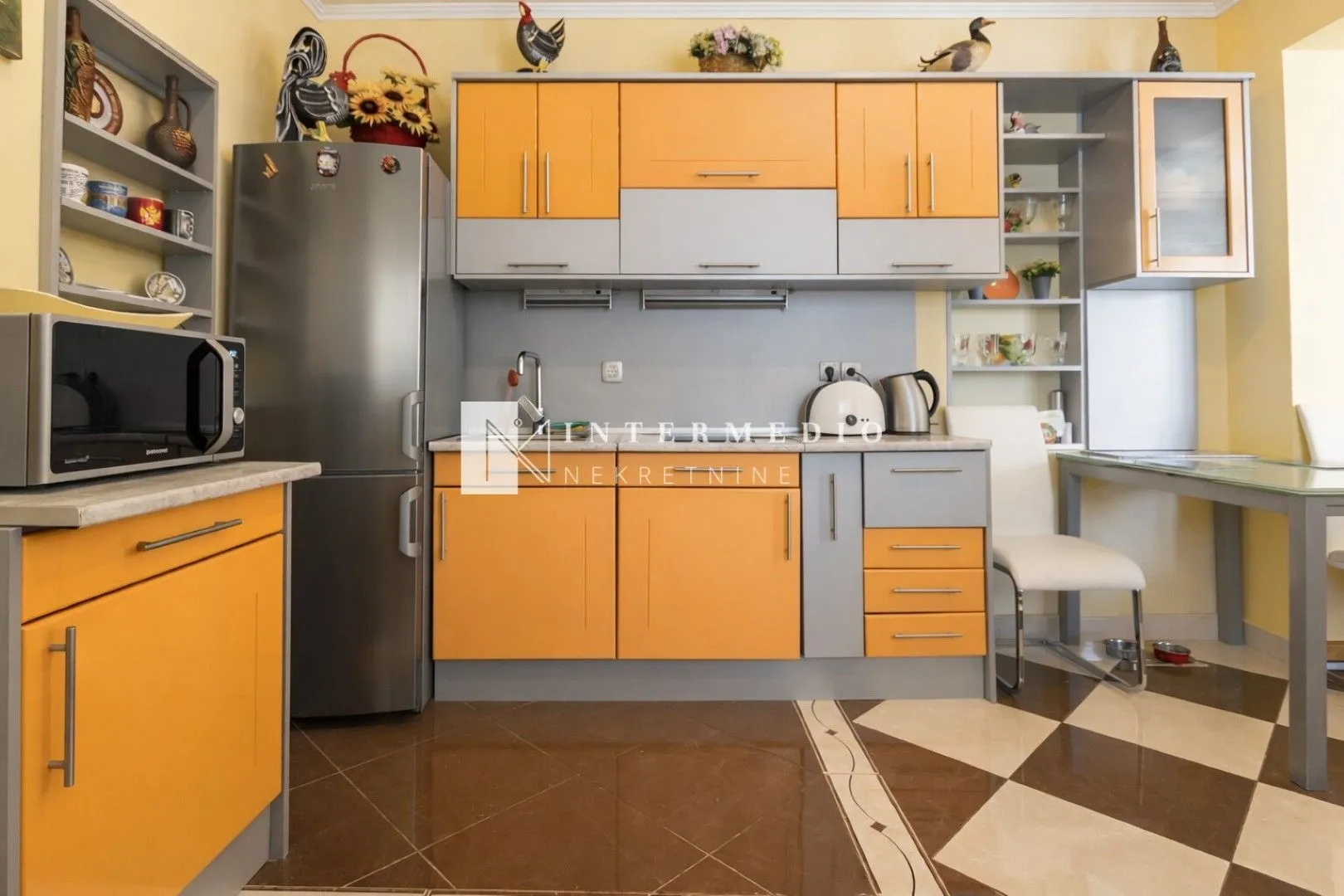 Prodaja, jednosoban stan, 60m², Centar, Herceg Novi