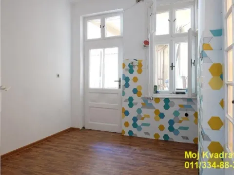 Sale, two bedroom apartment, 69m², Južni Bulevar, Vračar Sve Podlokacije - image 7