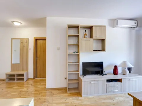 Prodaja, jednosoban stan, 47m², Pržno, Budva - image 12