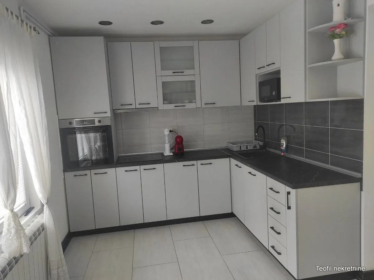Prodaja, kuća, 148m², Nova Pazova, Stara Pazova