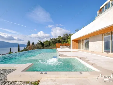 Prodaja, kuća, 791m², Donja Lastva, Tivat - image 16