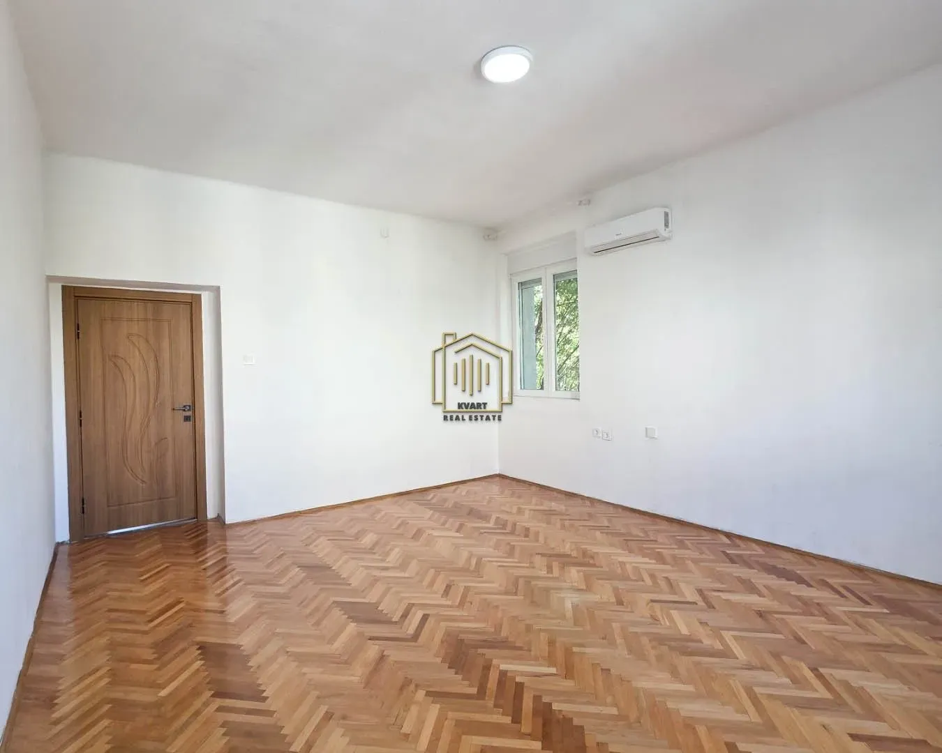 Prodaja, dvosoban stan, 69m², Podgorica, Crna Gora