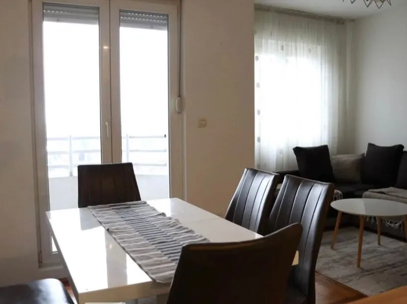 Rent, one bedroom apartment, 48m², Stari Aerodrom, Podgorica