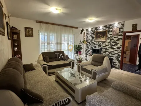 Prodaja, kuća, 216m², Spuž, Danilovgrad - image 2