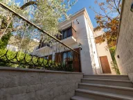 Sale, house, 193m², Dobrota, Kotor - image 31