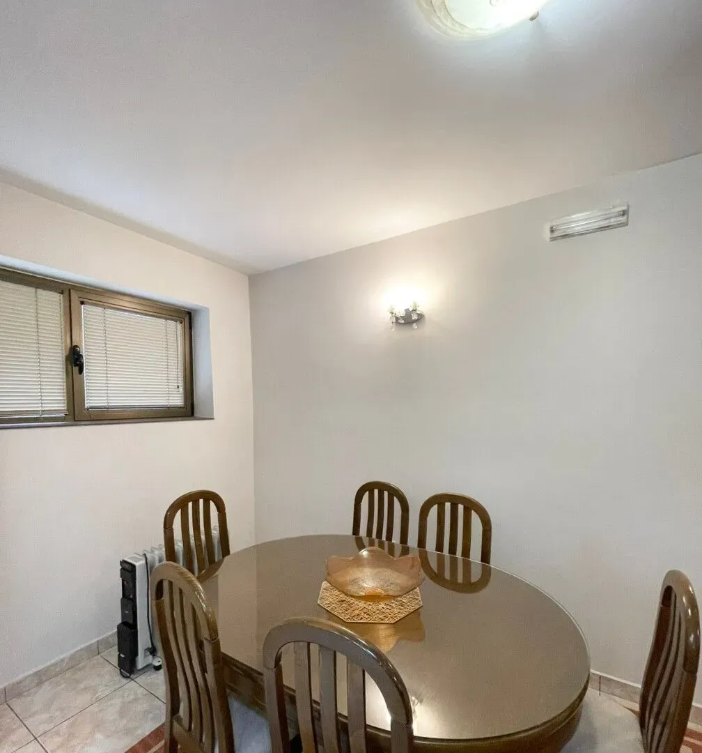 Prodaja, jednosoban stan, 60m², Gorica C, Podgorica