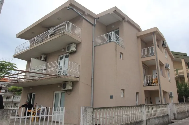 Sale, house, 600m², Sutomore, Bar