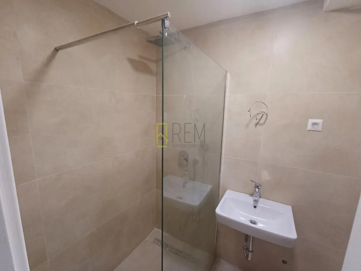 Prodaja, jednosoban stan, 45m², Zabjelo, Podgorica