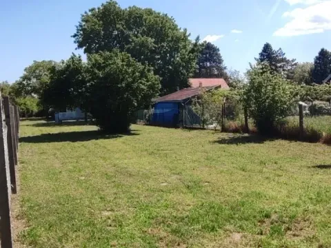 Prodaja, plac, 720m², Veternik, Novi Sad Sve Podlokacije - image 2