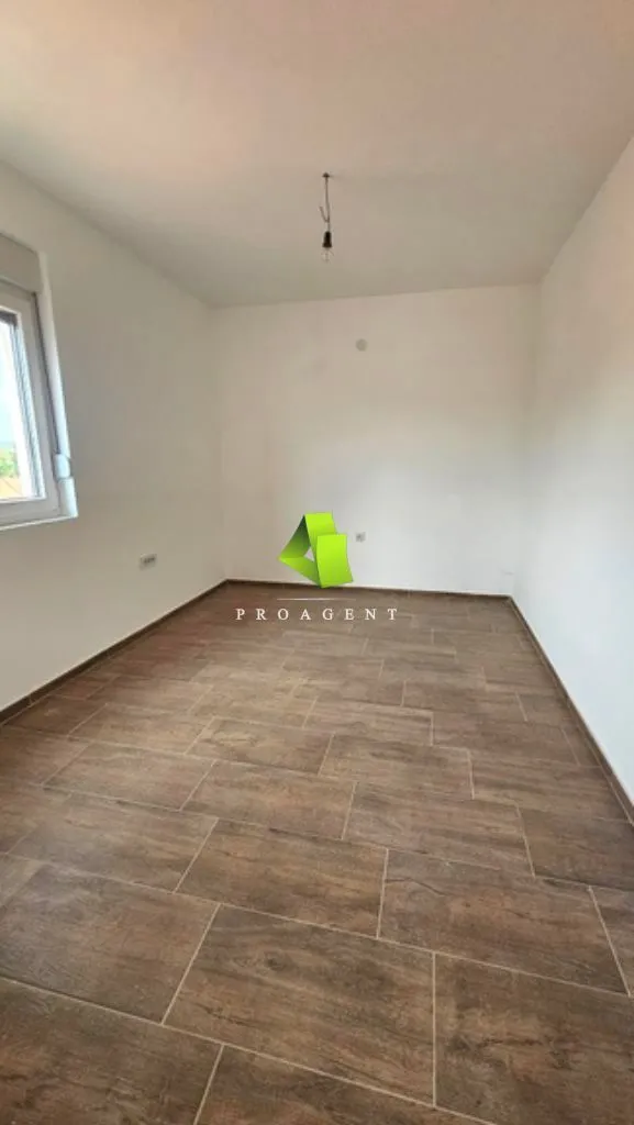 Sale, three bedroom apartment, 175m², Pantelej, Niš