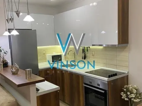 Izdavanje, trosoban stan, 130m², Grbavica, Novi Sad Sve Podlokacije - image 7