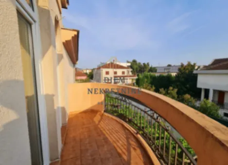 Izdavanje, četvorosoban stan, 150m², Tološi, Podgorica - image 3