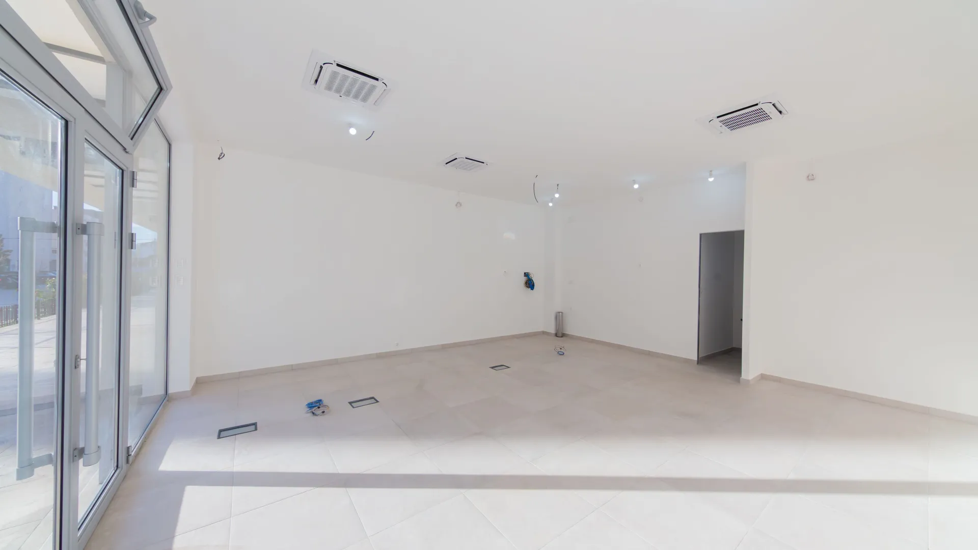 Sale, office space, 46m², Zabjelo, Podgorica