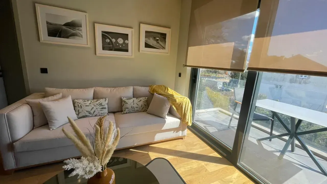 Izdavanje, stan, 46m², Tivat, Crna Gora