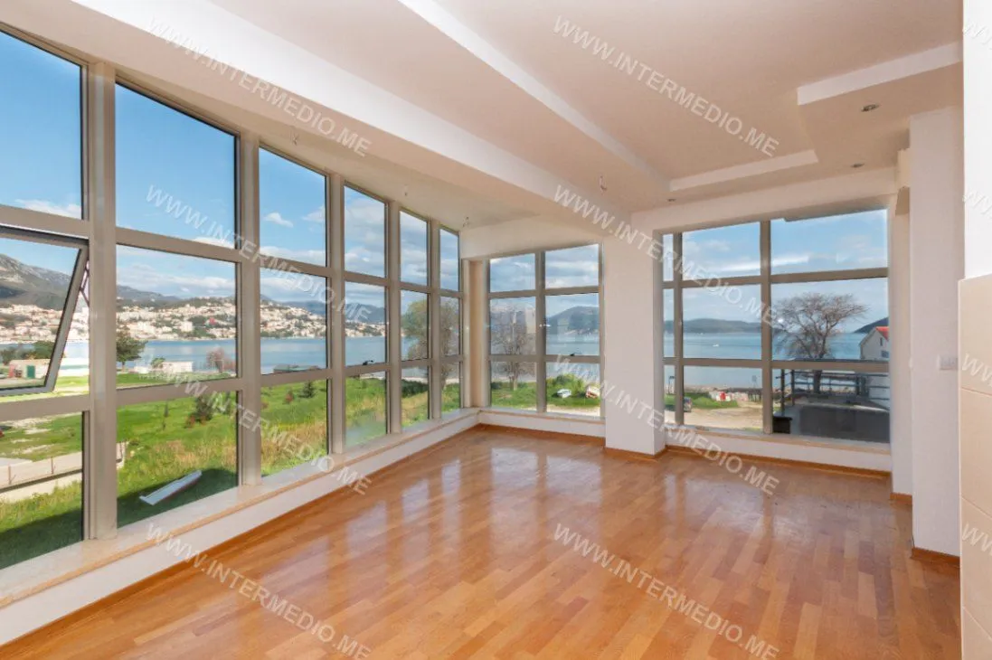 Sale, two bedroom apartment, 126m², Igalo, Herceg Novi
