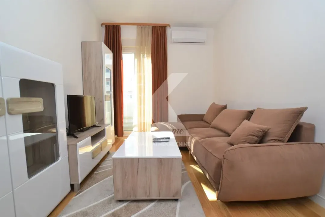 Rent, one bedroom apartment, 40m², Central Point, Podgorica