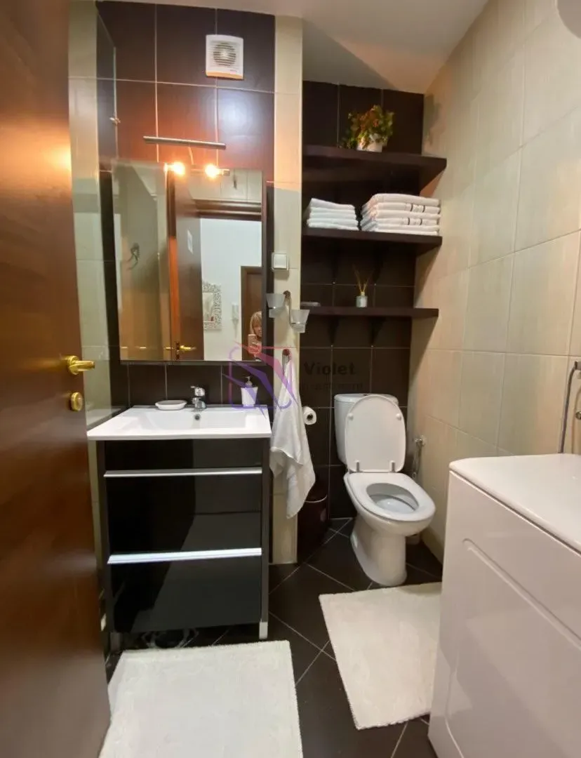 Izdavanje, jednosoban stan, 52m², City Kvart, Podgorica