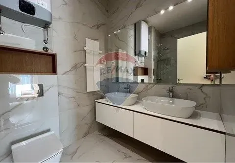 Izdavanje, trosoban stan, 140m², Kruševac, Podgorica - image 39